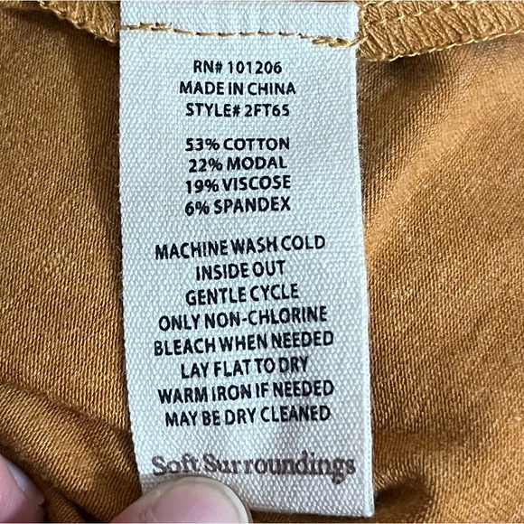 Soft Surroundings Honey Yellow Athena V-Neck Maxi Dress w Pockets size Medium - Picture 4 of 11